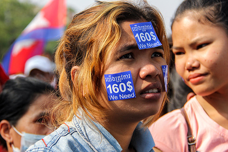 Demonstrantin in Kambodscha