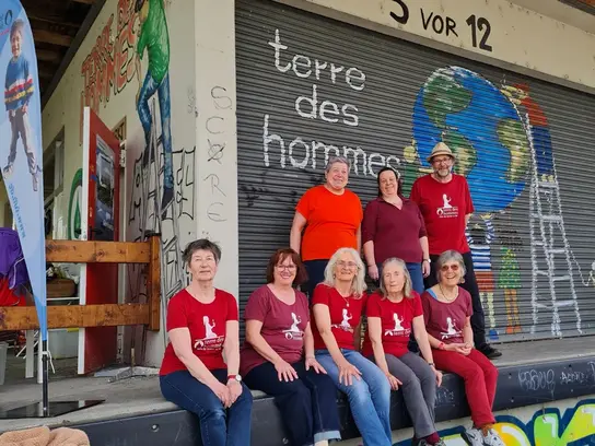 Fila superior (desde la izquierda): Monika Bauer, Nicole Sawallisch, Christian Hofmann; Primera fila (desde la izquierda): Beatrix Müller, Brigitte Wiest, Elisabeth Ehrat, Brigitte Geiger, Ursula Kraft-Kaiser; Sin foto: Anne Herold, Helga Heymans, Till Rehfeld, Cornelia Geser