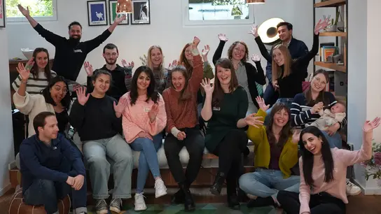 Das Bild zeigt die Teilnehmer*innen des Treffens der Terre des Jeunes in Hannover 2024