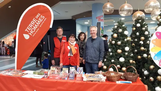 Stand zum Terre des Hommes-Aktionstag 2025 in München