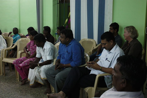 Versammlung von ehemaligen Sumangali-Lohnsklavinnen beim Projektpartner Tirupur People's Forum