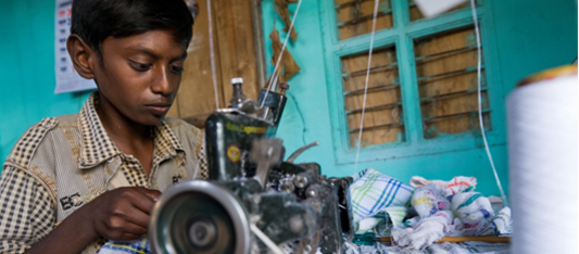 Kinderarbeit ist in Indien weit verbreitet, obwohl sie gesetzlich verboten ist (c) terre des hommes