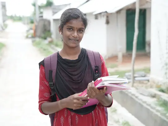 Kanishka ist heute 16 Jahre alt und geht wieder zur Schule. Foto: CSED