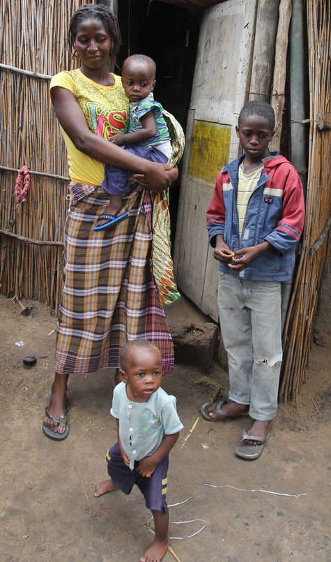 Prekäre Verhältnisse: Die terre des hommes-Partnerorganisation MDM kümmert sich um Familien in den Armenvierteln