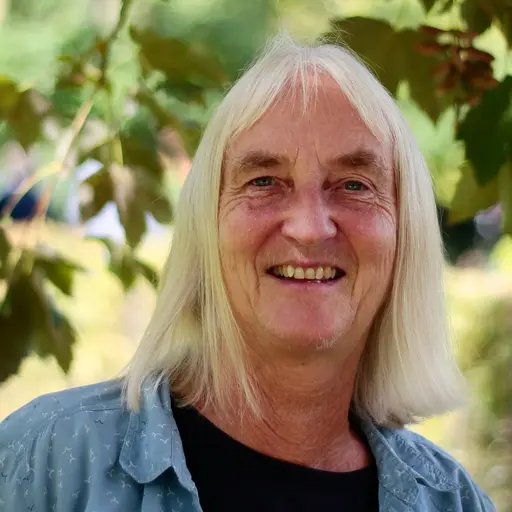 Portrait von Regina Hewer