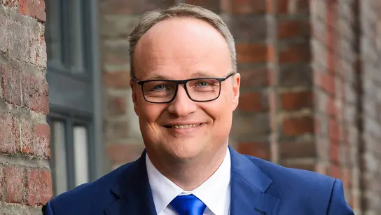 Botschafter*in Oliver Welke