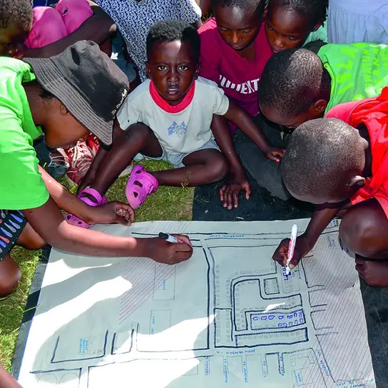 | © CAP/ Terre des Hommes Simbabwe: Kinder kartieren für sie gefährliche Orte in der Stadt.